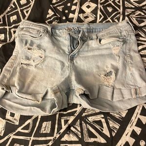 Boyfriend cut shorts